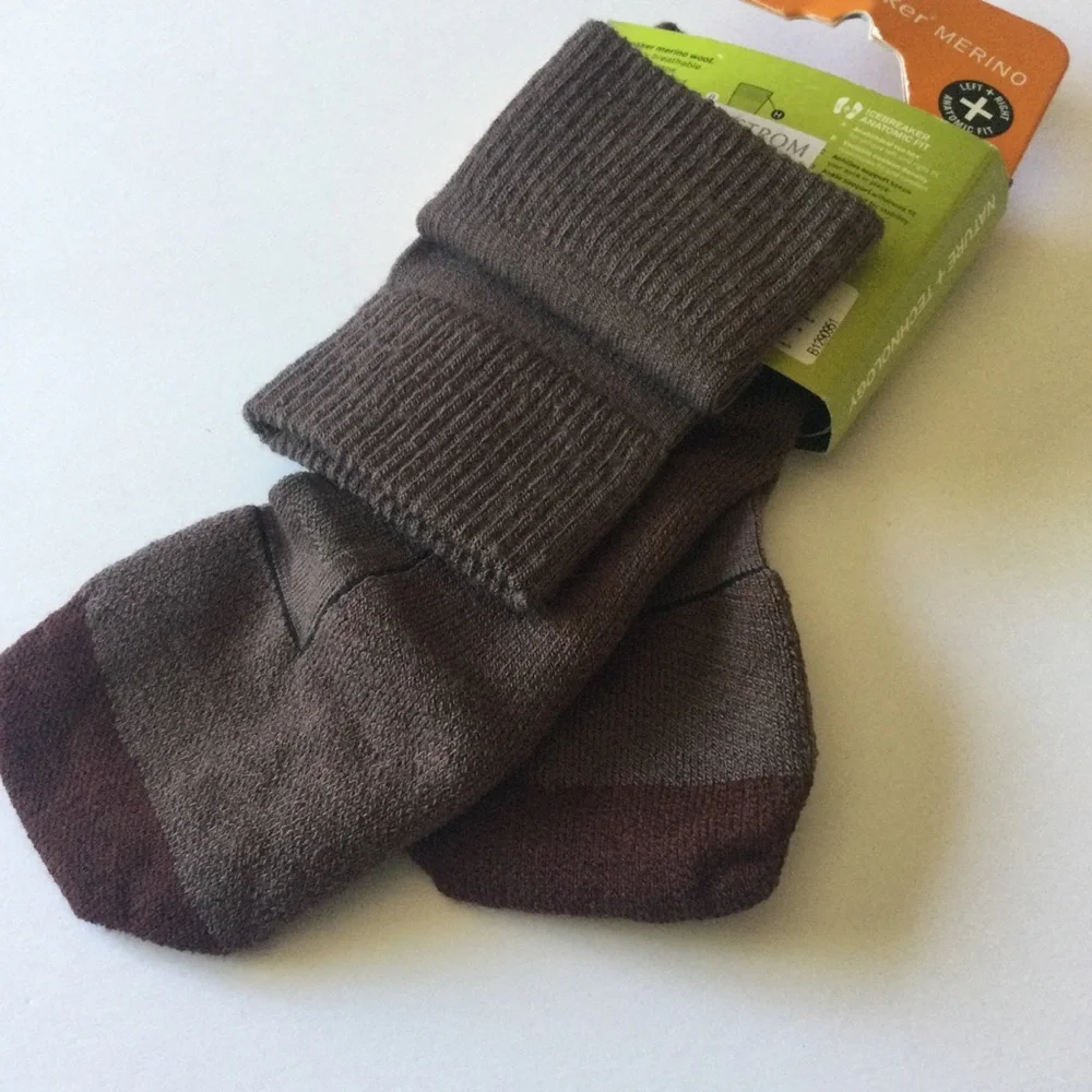 ICEBREAKER MENS ANATOMICA HIKE MERINO WOOL HIKING SOCKS MINK MEDIUM LARGE NWT